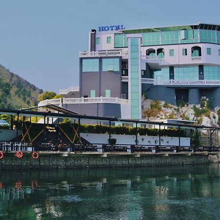 Prince Of Lake Hotel Шкодер Экстерьер фото